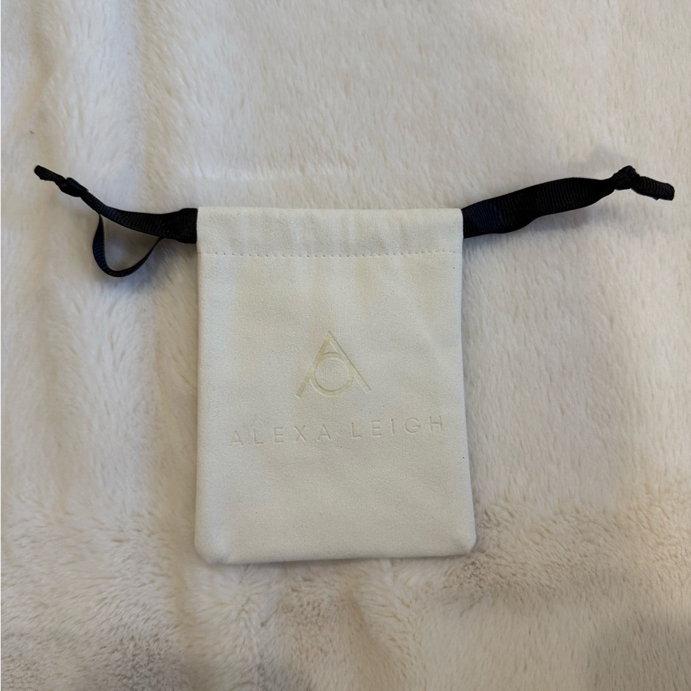 Alexa Leigh Cream Pouch with Black Drawstrings